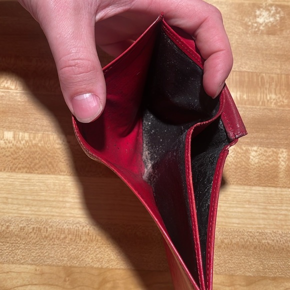 Louis vuitton red epi leather - Picture 8 of 8